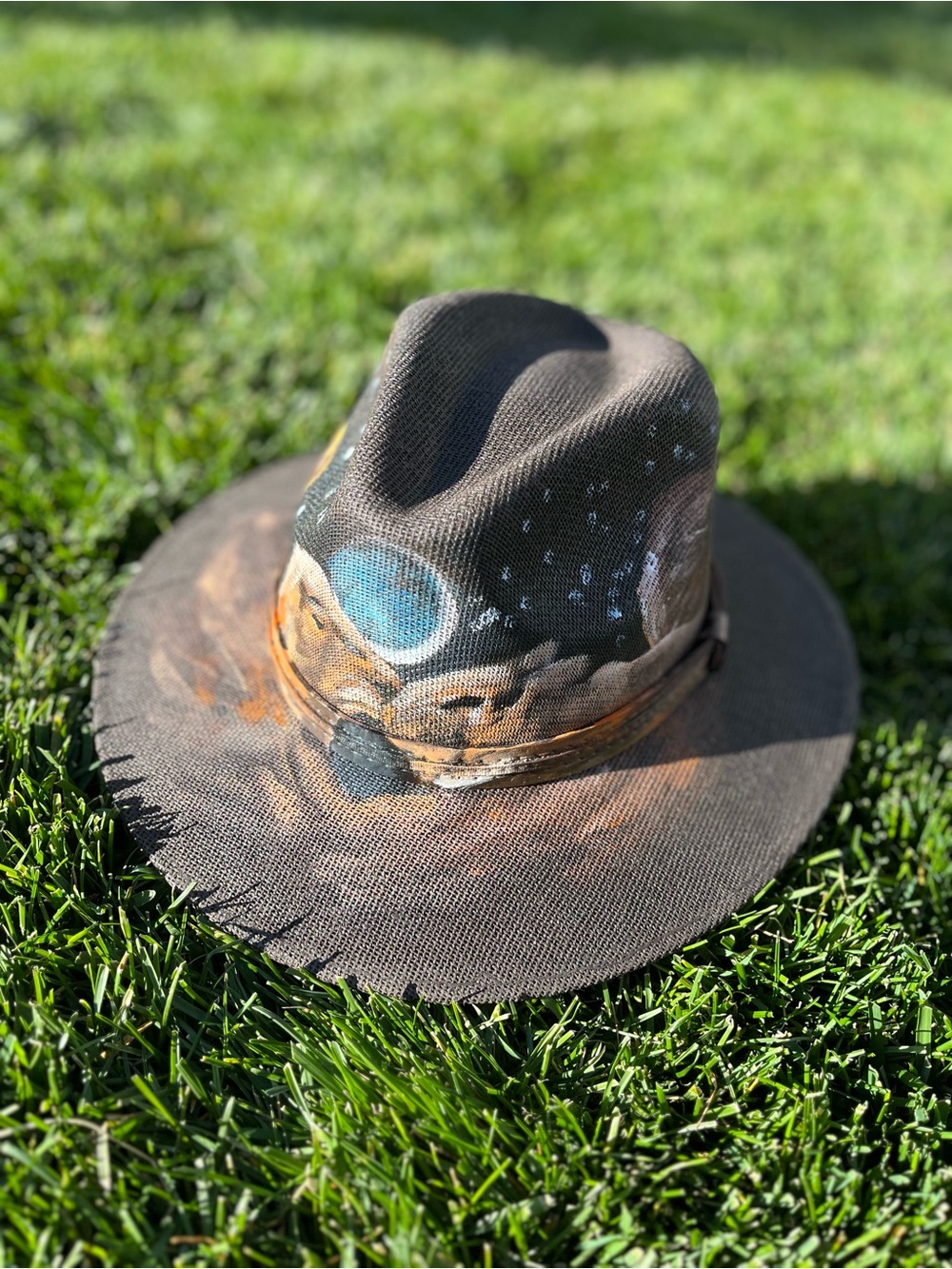 Unisex Hand Painted Kissing Camels at Garden of the Gods CO Hat